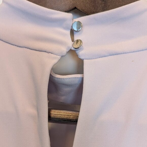 White House Black NWOT Market Keyhole Halter Top Blouse Size XS Light Lavender - Picture 3 of 5